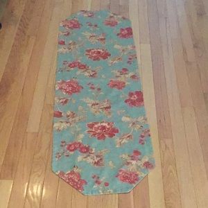 Floral Table Runner approx 16 by 53